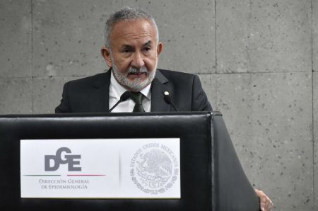 México tiene un robusto sistema de vigilancia epidemiológica: Narro Robles