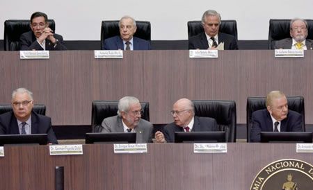 Academia Nacional de Medicina, órgano asesor durante más de 150 años