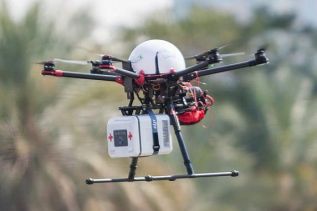 Los hospitales públicos de París y Nantes utilizarán drones para el envío de medicamentos