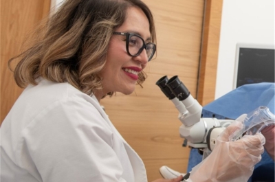 Dolores menstruales intensos, posibles síntomas de endometriosis, enfermedad que afecta a 1 de cada 10 mujeres