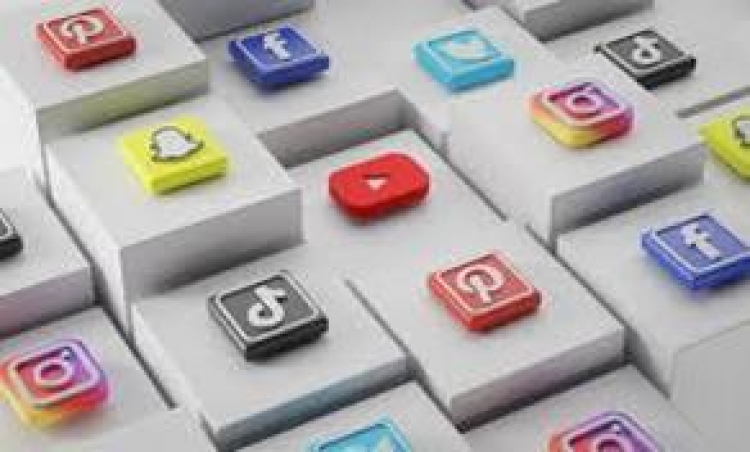 Redes sociales, herramientas de tabacaleras para atraer a jóvenes al consumo de nuevos productos de tabaco y nicotina