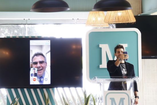 APP de video llamada conecta de manera instantánea al paciente con un médico especialista para brindar orientación médica especializada