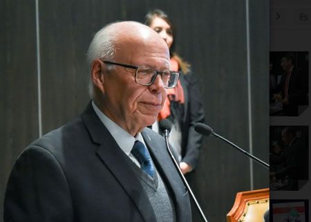 Narro entrega reconocimientos de Antigüedad en el Servicio Público, Estímulos y Recompensas 2017